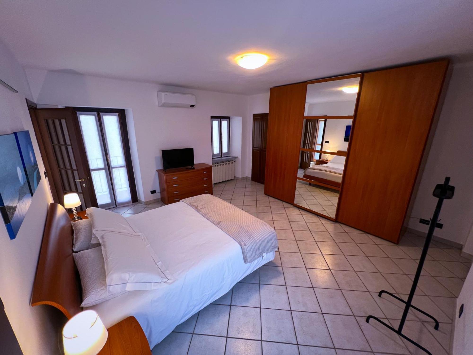 Ca' Vittoria Urban Lodge Άλμπα Εξωτερικό φωτογραφία