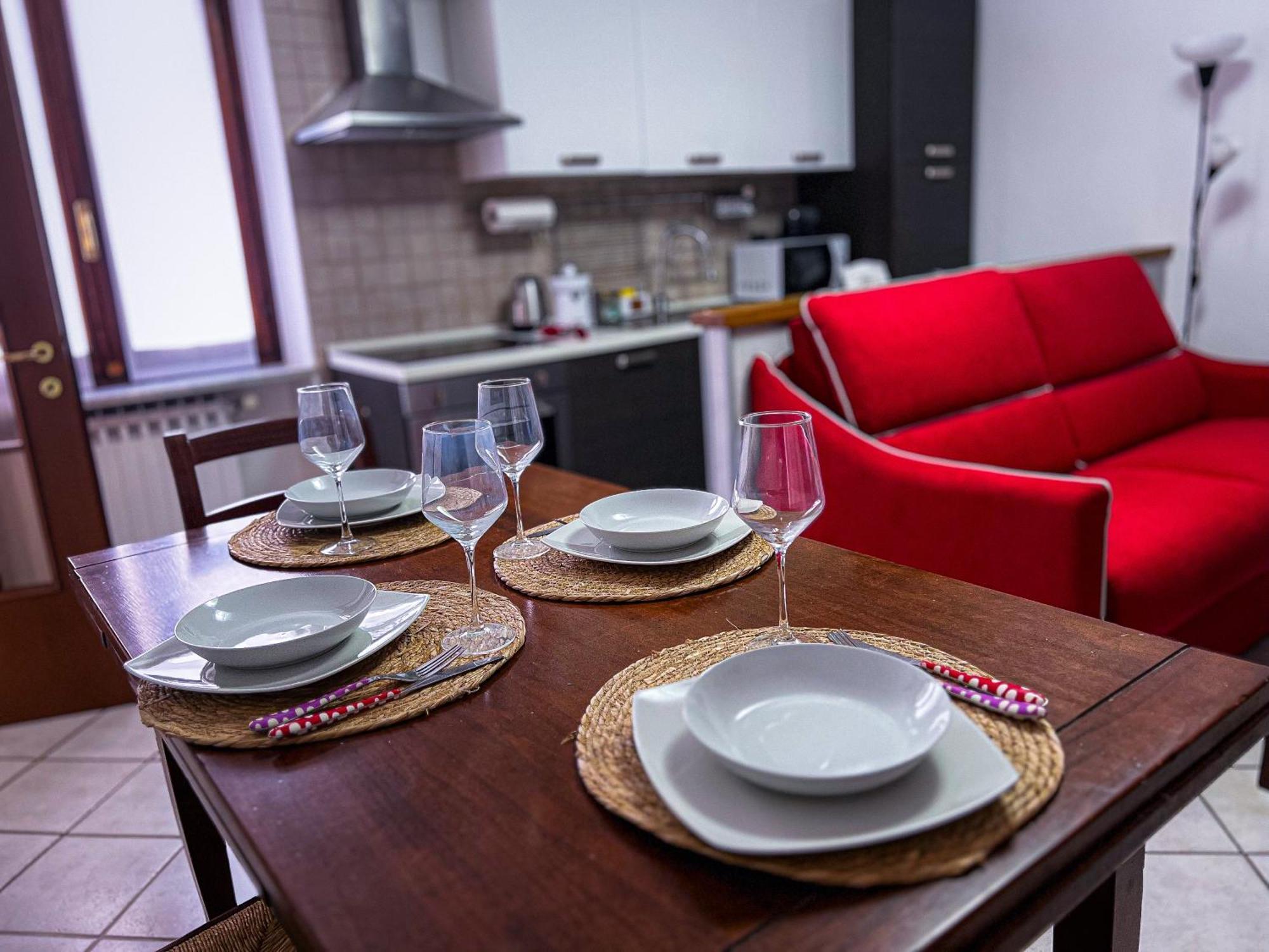 Ca' Vittoria Urban Lodge Άλμπα Εξωτερικό φωτογραφία